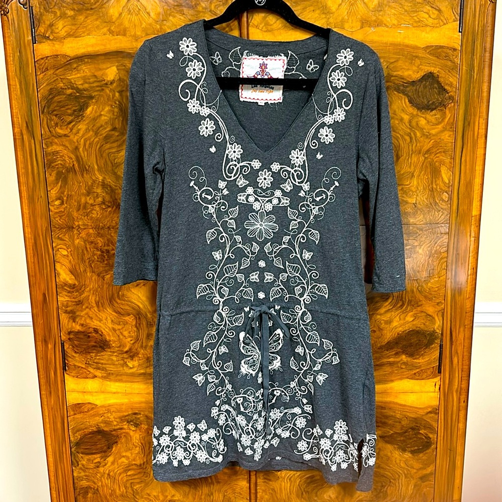 JWLA by Johnny Was Embroidered knit mini dress/tunic Size Medium